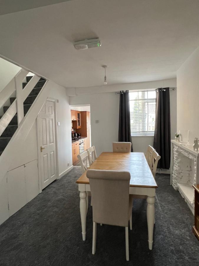 Crown Road Apartment Sittingbourne Extérieur photo