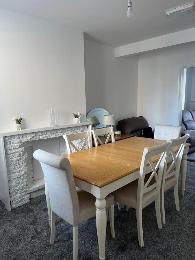 Crown Road Apartment Sittingbourne Extérieur photo